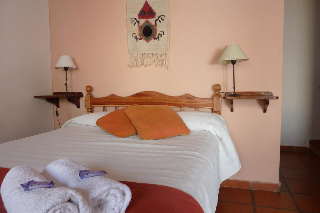 Lo De Penalba Bed & Breakfast Кафаяте Стая снимка
