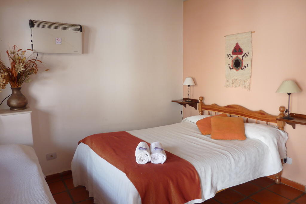 Lo De Penalba Bed & Breakfast Кафаяте Стая снимка